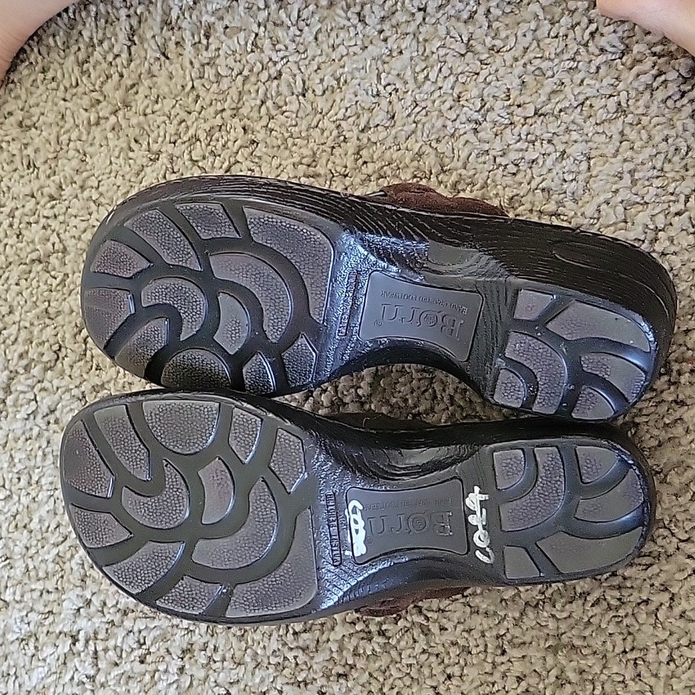 Clogs - Picture 2 of 2